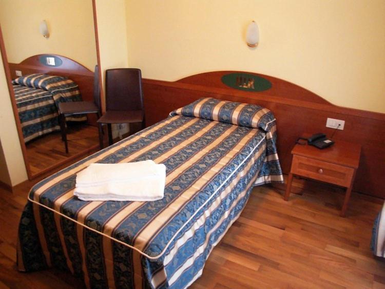 Hotel Ristorante La Rampina Вимодроне Экстерьер фото
